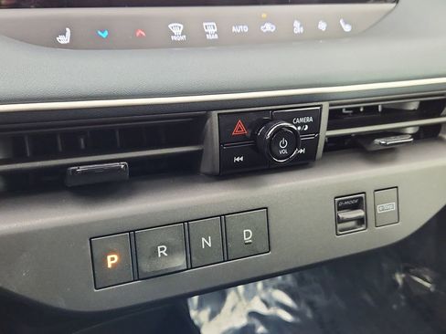 New 2026 Nissan Leaf SV+ w/ Illuminated Package image 21