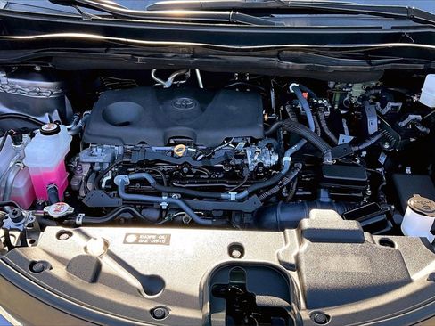 Used 2022 Toyota Sienna LE image 27