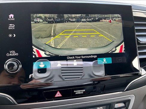 Used 2023 Honda Passport EX-L image 19