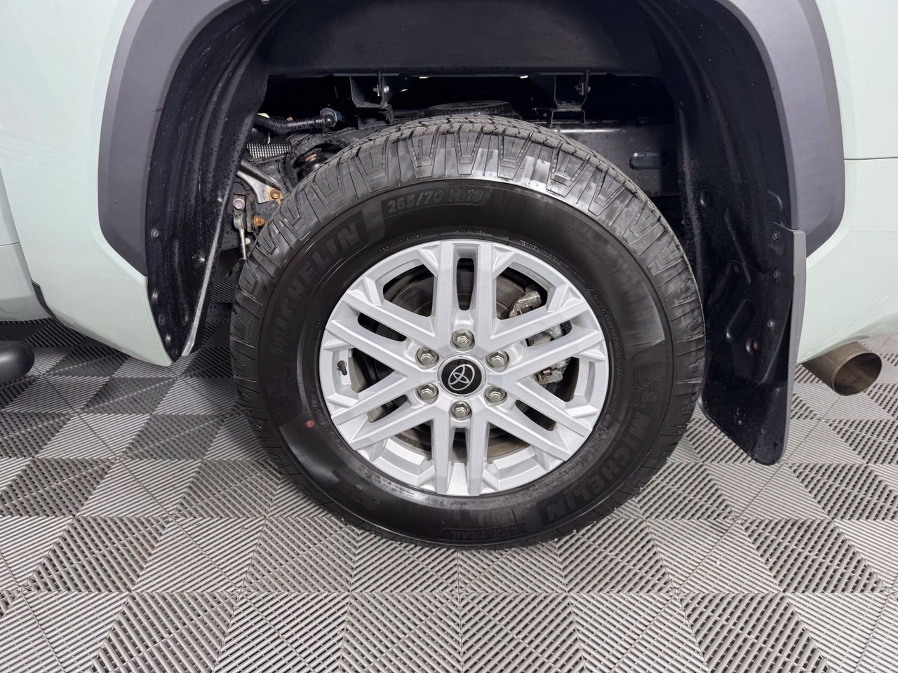 Used 2024 Toyota Tundra SR5 w/ SR5 Premium Package AWD/4WD image 36