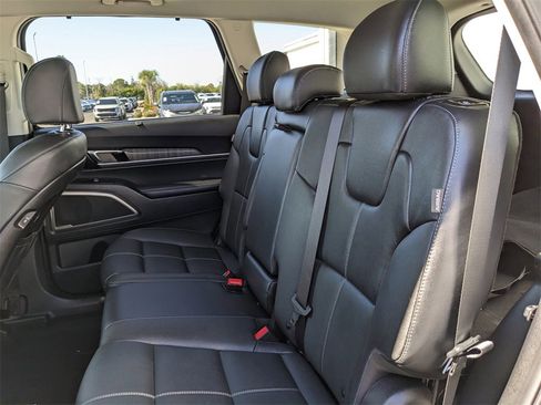 Certified 2025 Kia Telluride EX X-Line image 19