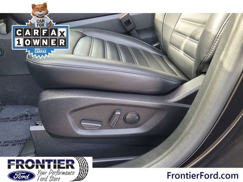 Used 2024 Ford Edge SEL w/ Convenience Package image 13