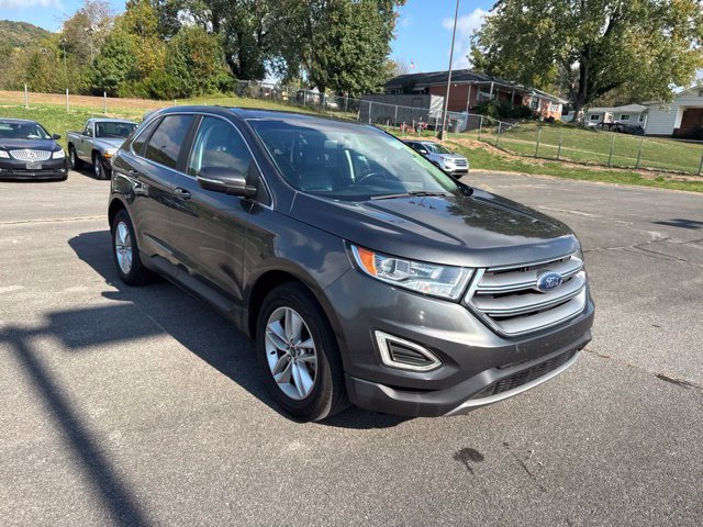 Used 2017 Ford Edge SEL w/ Equipment Group 201A FWD image 2