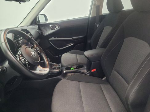 Used 2020 Kia Soul EX FWD image 17