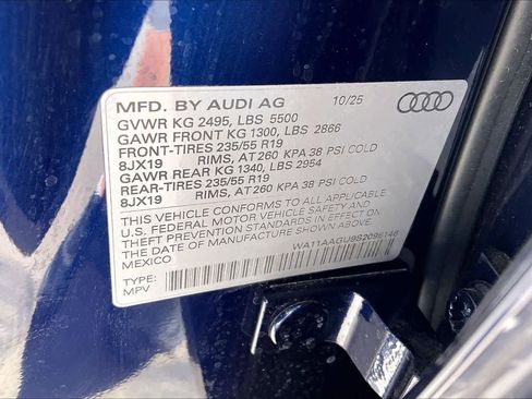 Used 2025 Audi Q5 Premium w/ Convenience Package image 33