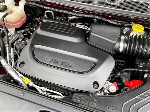 Used 2020 Chrysler Pacifica Touring-L w/ Premium Audio Group image 30