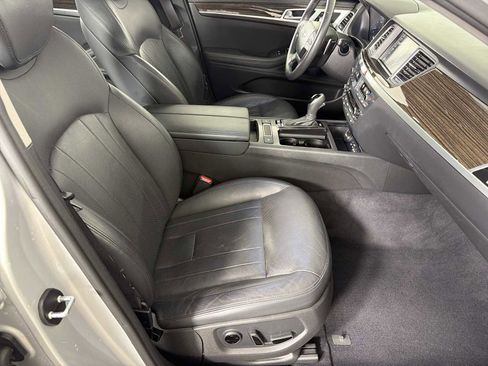 Used 2017 Genesis G80 3.8 RWD image 11