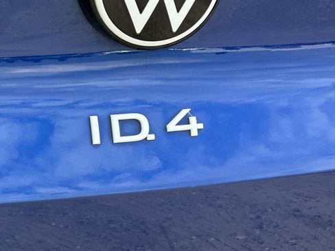 Used 2022 Volkswagen ID.4 Pro S image 27