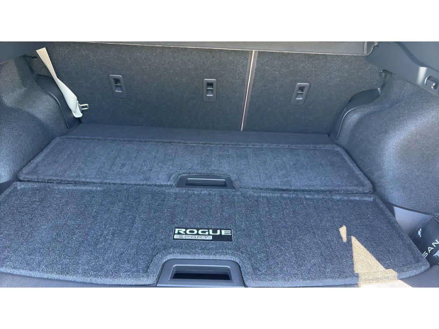 Used 2022 Nissan Rogue Sport SL AWD/4WD image 20
