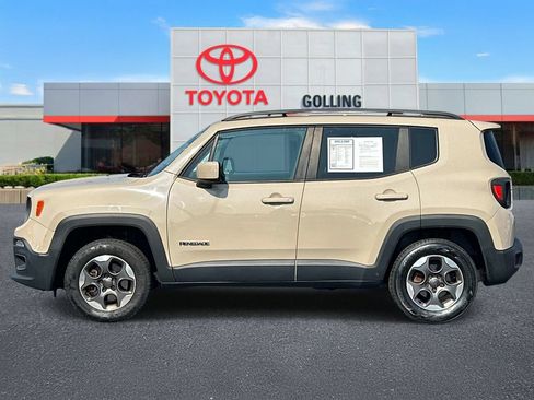 Used 2015 Jeep Renegade Latitude AWD/4WD image 2