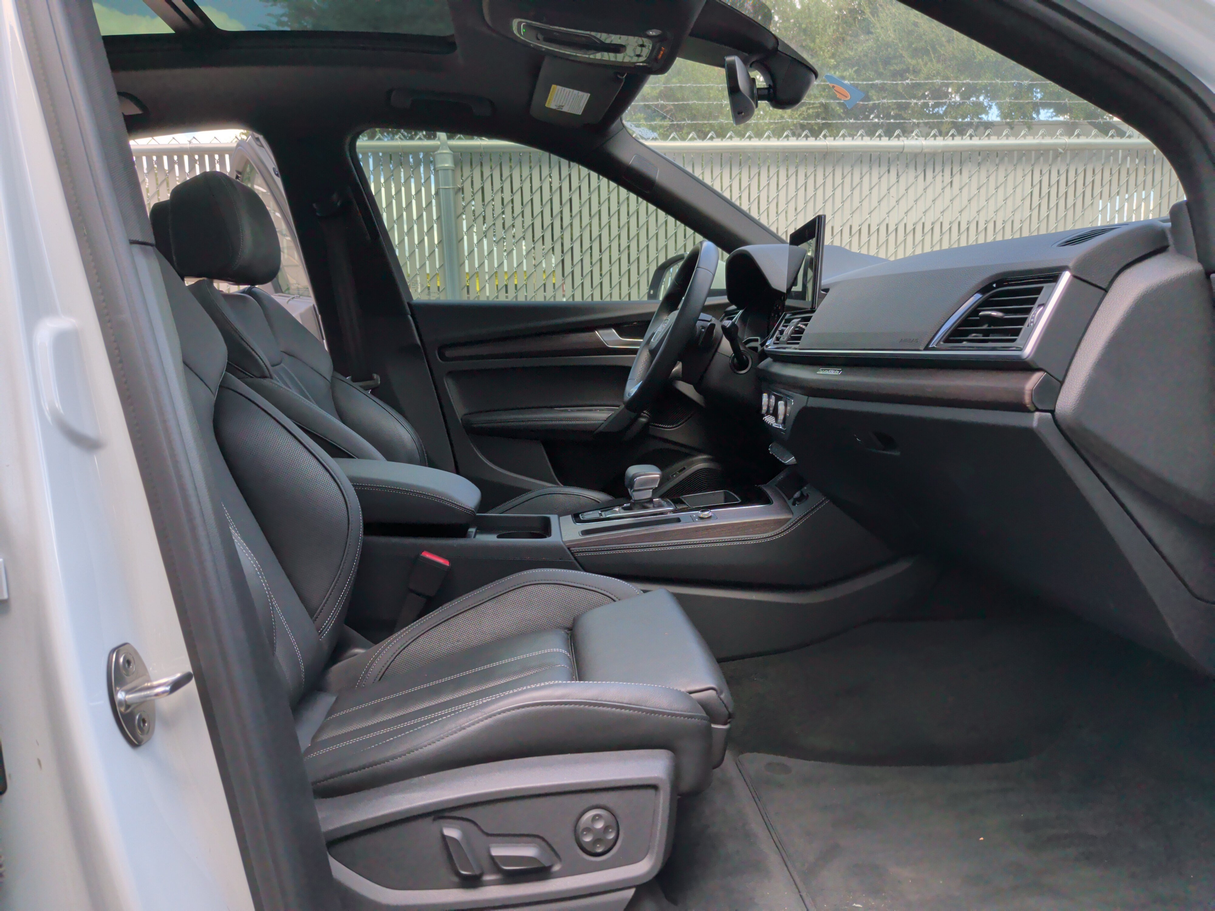 Used 2023 Audi Q5 2.0T Premium Plus AWD/4WD image 33