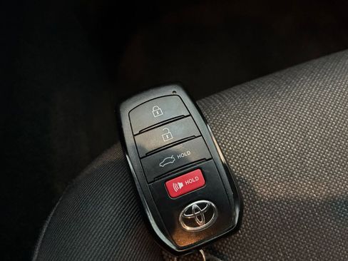 Used 2025 Toyota Camry LE image 22