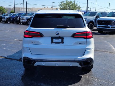 Used 2021 BMW X5 xDrive40i w/ M Sport Package AWD/4WD image 5