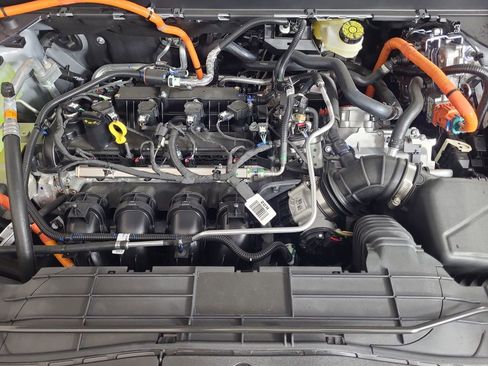 New 2025 Ford Maverick Lariat w/ Black Appearance Package AWD/4WD image 25