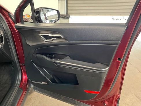 Used 2023 Kia Sportage X-Line w/ X-Line Premium Package image 12