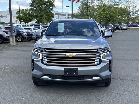 Used 2023 Chevrolet Suburban High Country image 6
