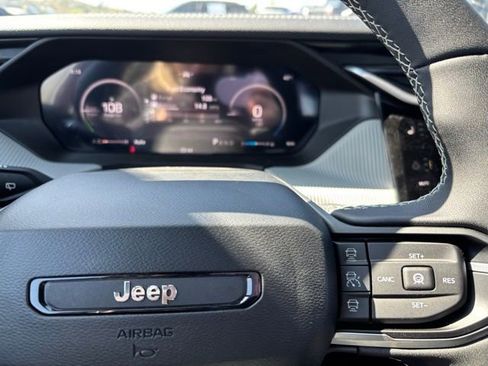 New 2026 Jeep Cherokee Laredo AWD/4WD image 25