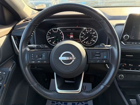 Used 2023 Nissan Rogue SV w/ SV Premium Package image 29