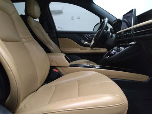 Used 2020 Lincoln Corsair Reserve AWD/4WD image 21