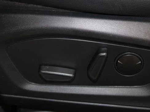 Used 2023 Ford Explorer Limited w/ Limited Technology Package RWD image 16