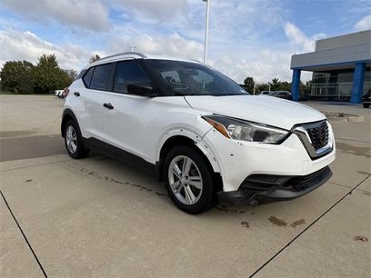 Used 2019 Nissan Kicks S w/ Exterior Electronics Package