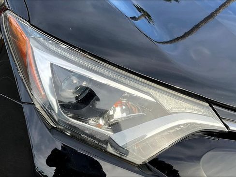 Used 2017 Toyota RAV4 LE image 26