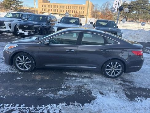 Used 2016 Hyundai Azera image 8