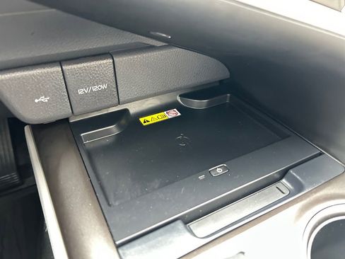 Used 2023 Toyota Camry XSE image 36