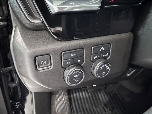 Certified 2023 Chevrolet Silverado 1500 LT image 23