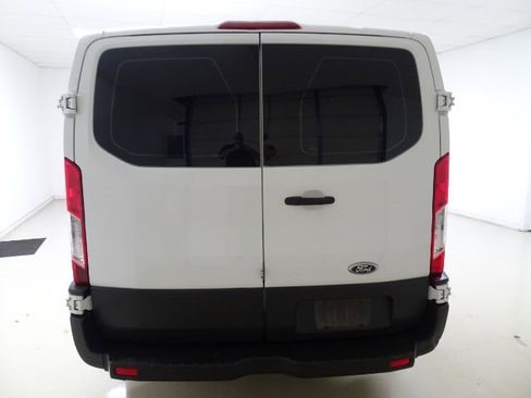 Used 2015 Ford Transit 250 130 Low Roof w/ Exterior Upgrade Package image 5