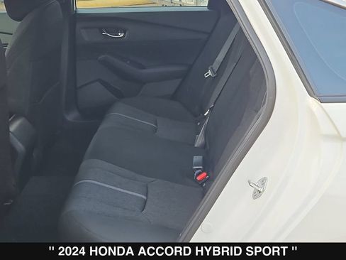 Used 2024 Honda Accord Sport image 17