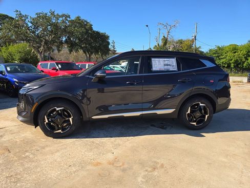 New 2026 Kia Sportage EX w/ EX Panorama Roof Package FWD image 5