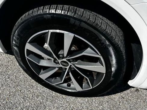 Used 2023 Audi Q5 2.0T Premium Plus image 7