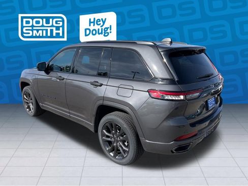Used 2024 Jeep Grand Cherokee Limited 4xe image 3