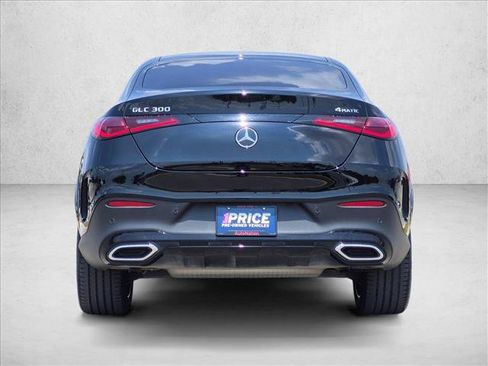 Used 2024 Mercedes-Benz GLC 300 4MATIC image 7