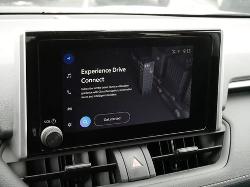 Certified 2025 Toyota RAV4 XLE w/ Convenience Package image 22