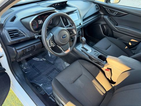 Used 2018 Subaru Impreza 2.0i Premium image 20