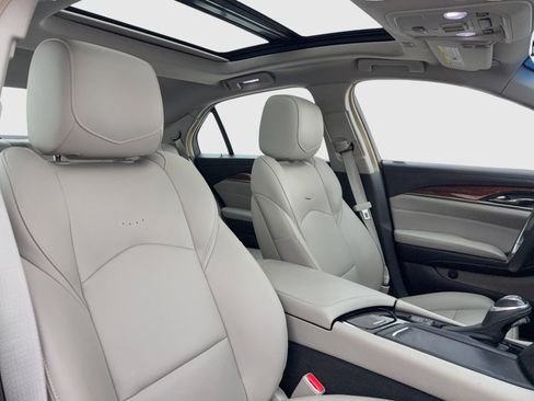 Used 2019 Cadillac CTS Sedan RWD image 38