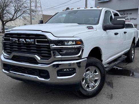 Used 2025 RAM 2500 Tradesman image 3