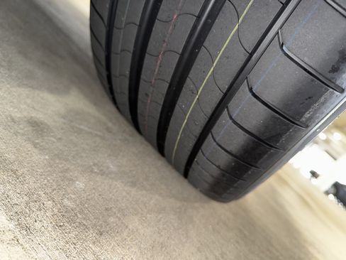 Used 2024 BMW 760i xDrive w/ Executive Package image 38