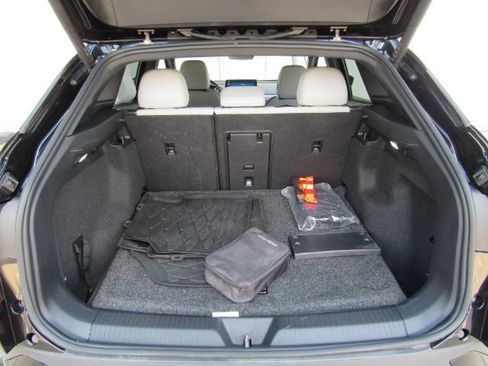 Used 2021 Volkswagen ID.4 Pro S w/ Gradient Package image 28