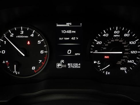Used 2024 Subaru Crosstrek 2.0i AWD/4WD image 13