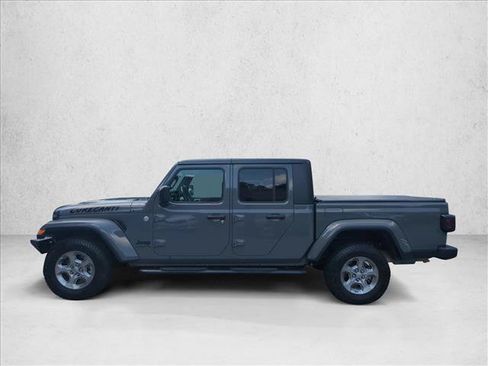Used 2021 Jeep Gladiator Sport AWD/4WD image 9