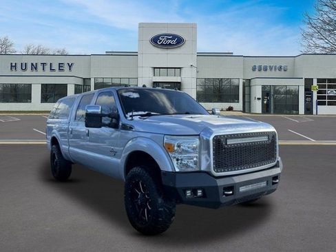 Used 2014 Ford F250 Platinum AWD/4WD image 3