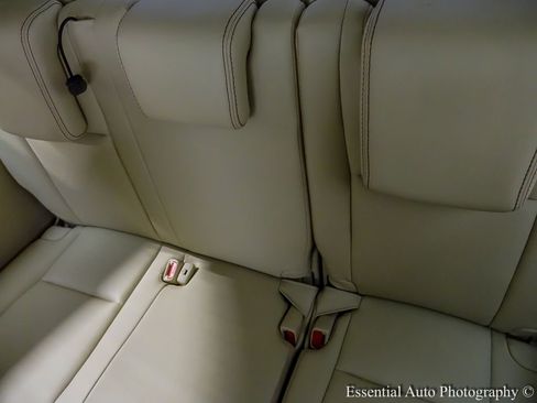 Used 2018 Toyota Highlander Limited image 15