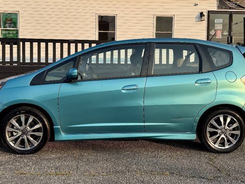 Used 2012 Honda Fit Sport image 2