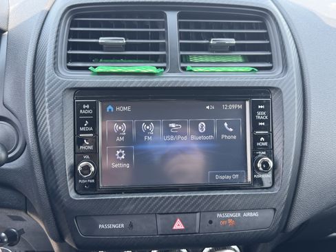 Used 2025 Mitsubishi Outlander Sport AWD image 24