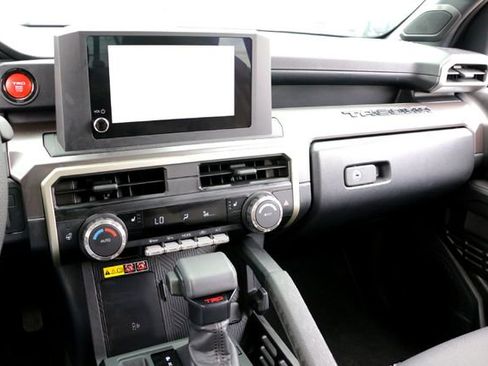 Used 2024 Toyota Tacoma TRD Off-Road w/ TRD Off Road Upgrade Package image 17