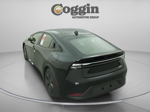New 2026 Toyota Prius Plug-In Hybrid image 11