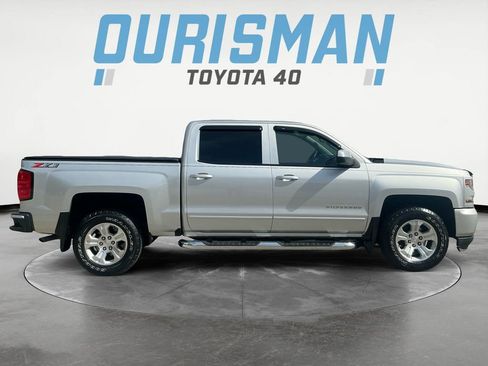 Used 2018 Chevrolet Silverado 1500 LT w/ All Star Edition image 8